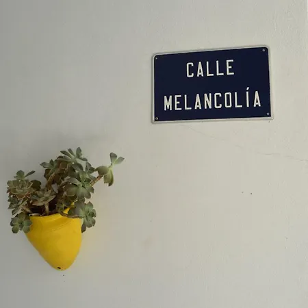 Calle Melancolia Apartment *